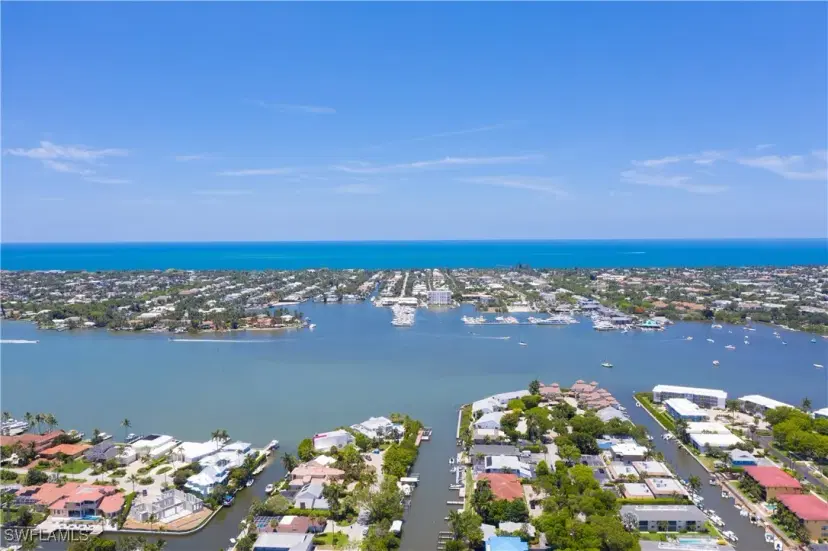 Picture of 1549 Sandpiper St 65, Naples FL 34102