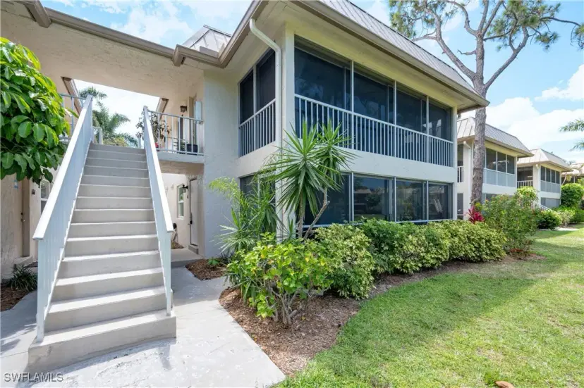 Picture of 1549 Sandpiper St 65, Naples FL 34102