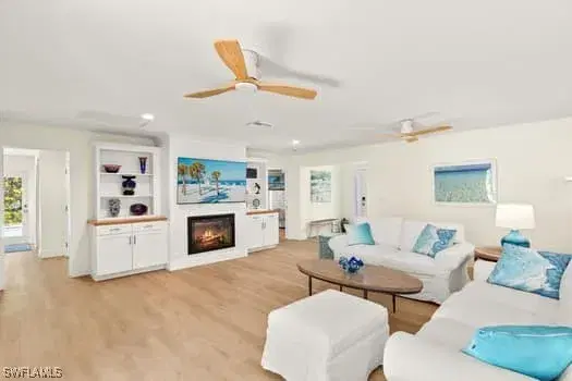 Picture of 736 Windlass Way, Sanibel FL 33957