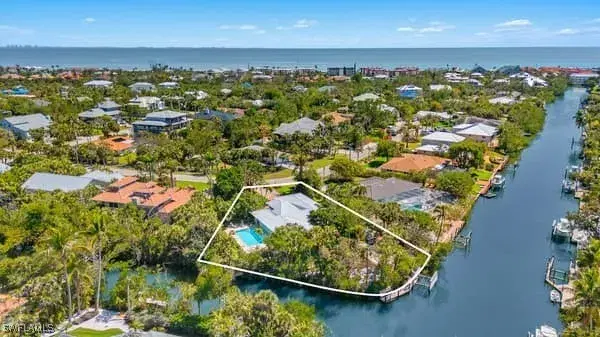 Picture of 736 Windlass Way, Sanibel FL 33957