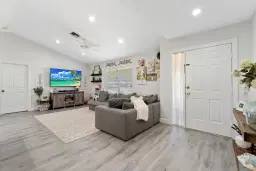 Picture of 103 Queens Lane, Royal Palm Beach, FL 33411