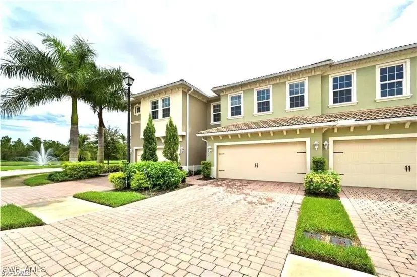 Picture of 3747 Tilbor Cir, Fort Myers FL 33916