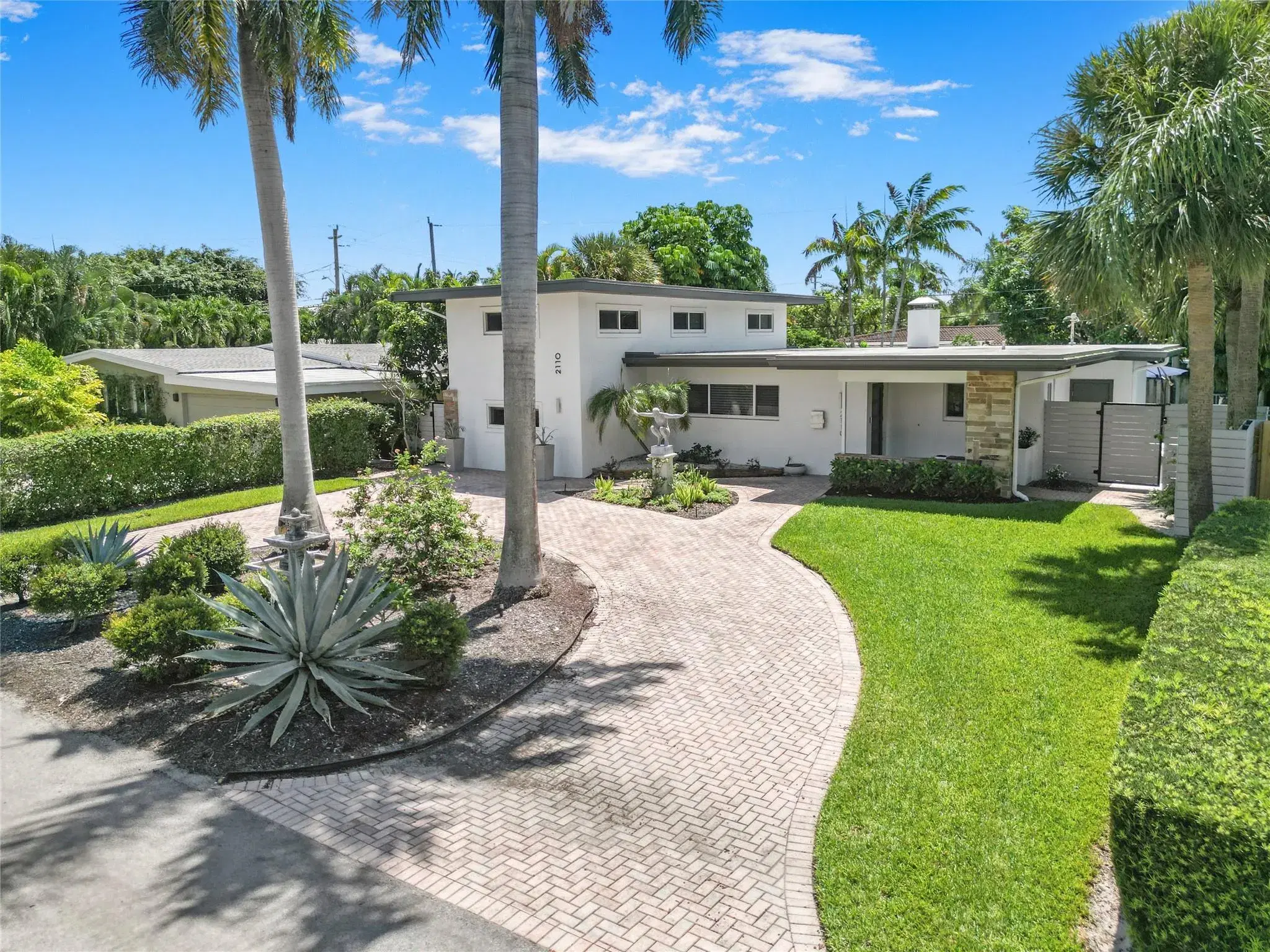 Picture of 2110 NE 30Th St, Fort Lauderdale, FL 33306