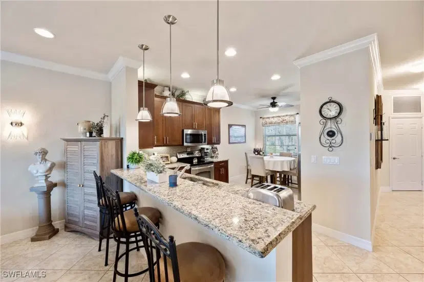 Picture of 6548 Monterey Pt 202, Naples FL 34105