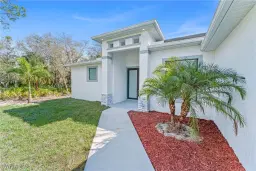 Picture of 502 Thompson Ave, Lehigh Acres, FL 33972