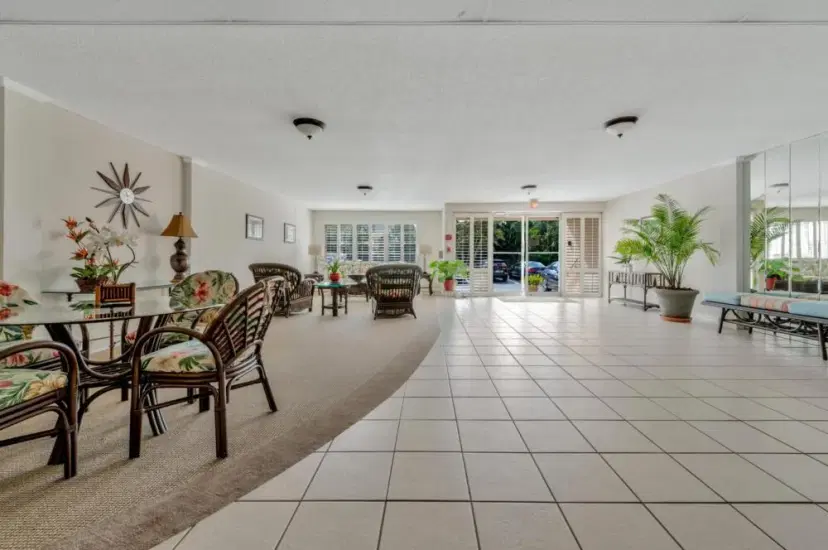 Picture of 1516 S Lakeside Drive 305, Lake Worth Beach FL 33460