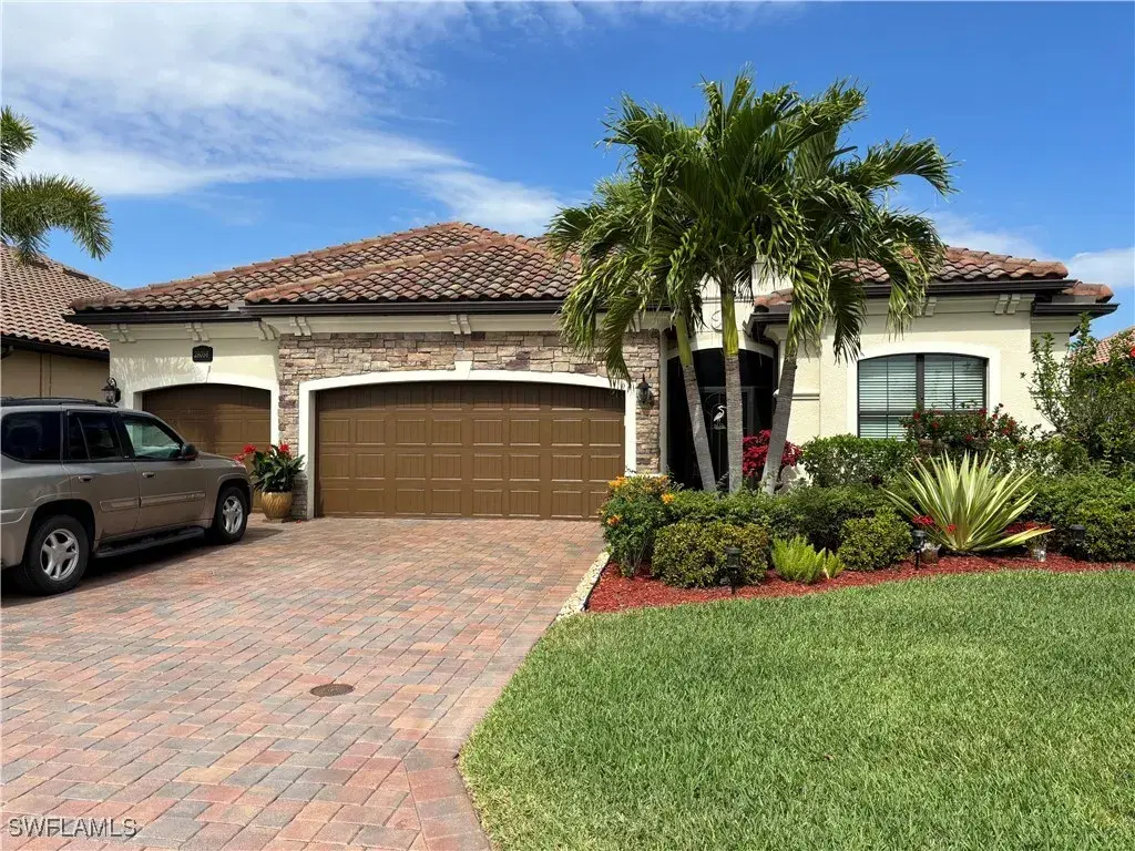 Picture of 28058 Kerry Ct, Bonita Springs, FL 34135