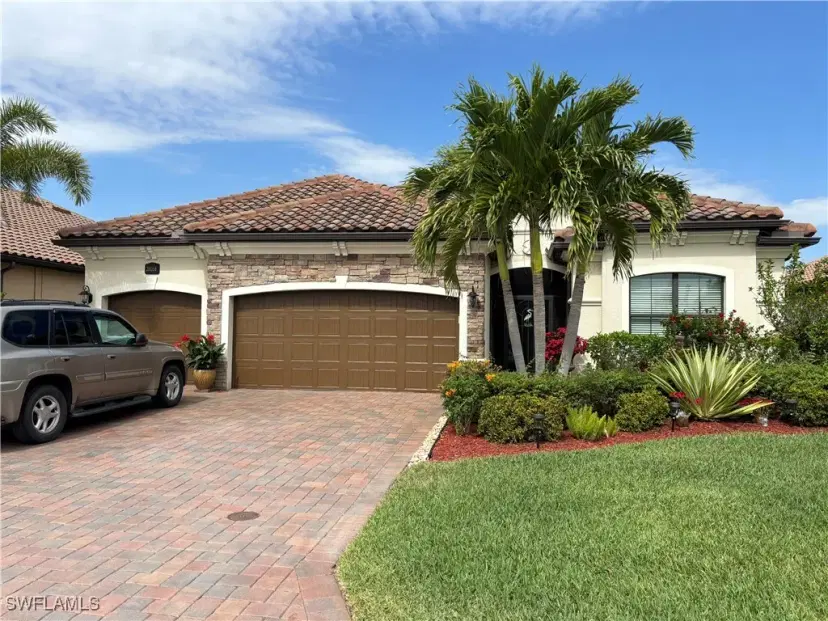 Picture of 28058 Kerry Ct, Bonita Springs FL 34135