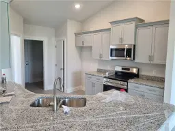 Picture of 1127 NW 14Th Ter, Cape Coral, FL 33993