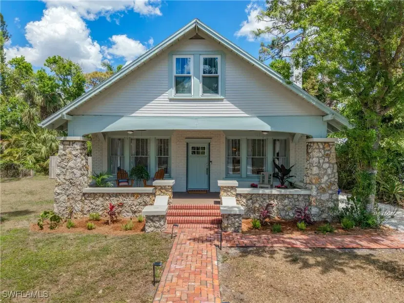Picture of 1473 Barcelona Ave, Fort Myers FL 33901