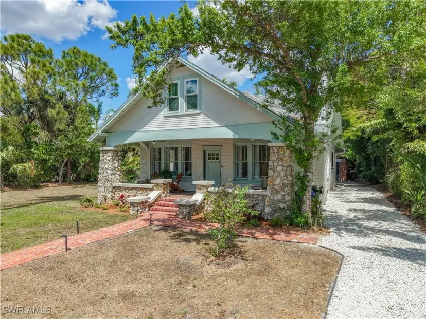 Picture of 1473 Barcelona Ave, Fort Myers FL 33901