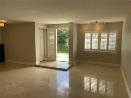 Picture of 220 Wimbledon Lake Dr 220, Plantation, FL 33324