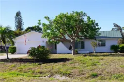 Picture of 4937 Royal Palm Dr, Estero, FL 33928