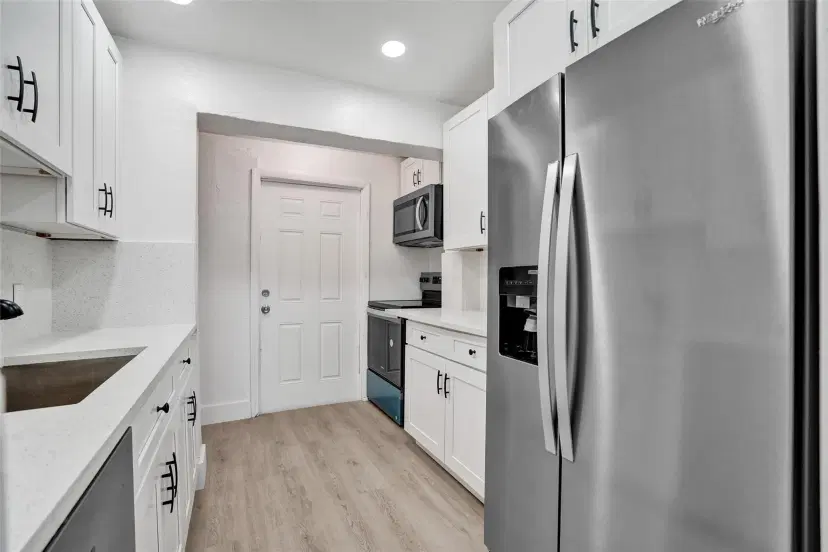 Picture of 1632 Lauderdale Manor Dr, Fort Lauderdale FL 33311