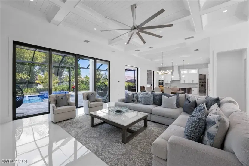 Picture of 5233 Cypress Ln, Naples FL 34113