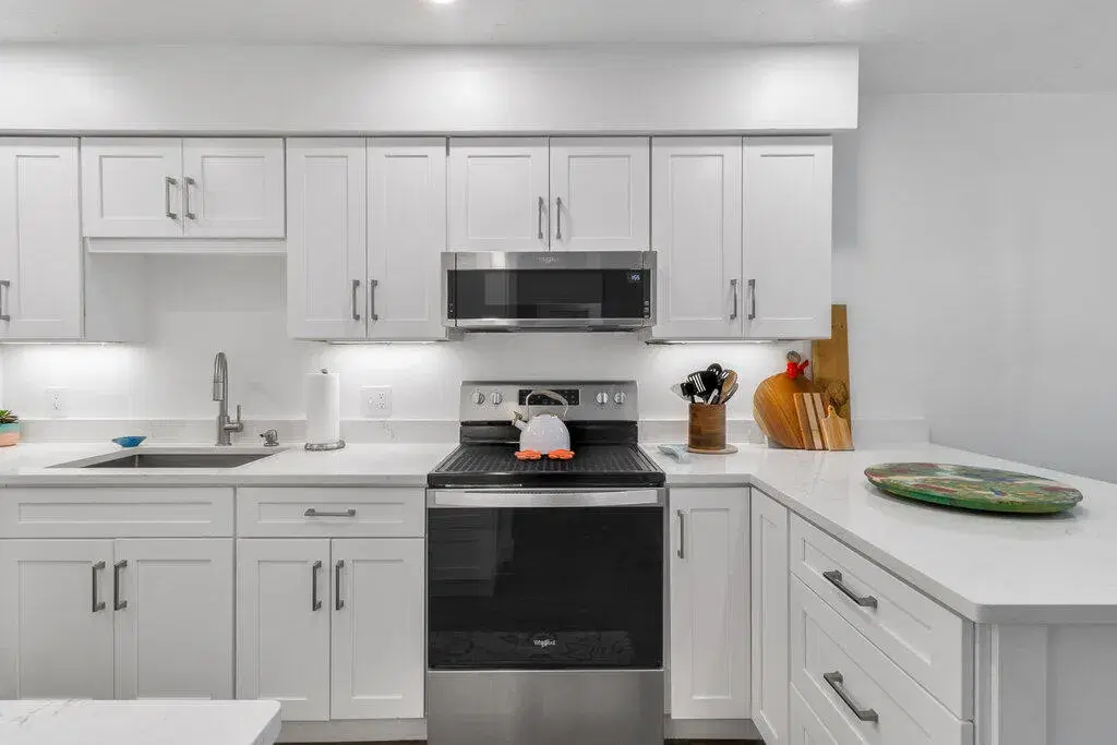 Picture of 735 Timber Ridge Trail Sw B, Vero Beach, FL 32962
