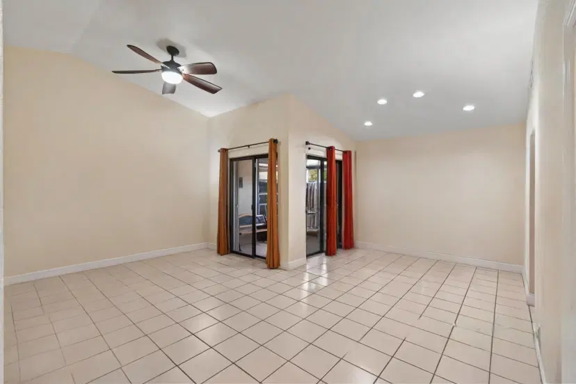 Picture of 6557 NW 172Nd Lane, Hialeah FL 33015