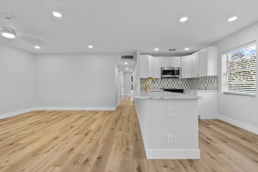Picture of 314 Monaco G, Delray Beach FL 33446