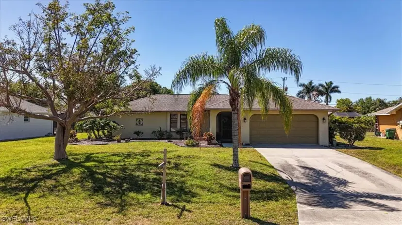 Picture of 2220 SE 2Nd Ter, Cape Coral FL 33990