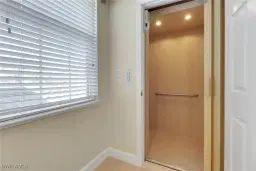 Picture of 10508 Sevilla Dr 202, Fort Myers, FL 33913