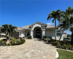 Picture of 1735 SE 41St St, Cape Coral, FL 33904