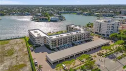 Picture of 3200 Gulf Shore Blvd N 106, Naples, FL 34103