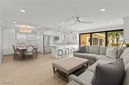 Picture of 3200 Gulf Shore Blvd N 106, Naples, FL 34103