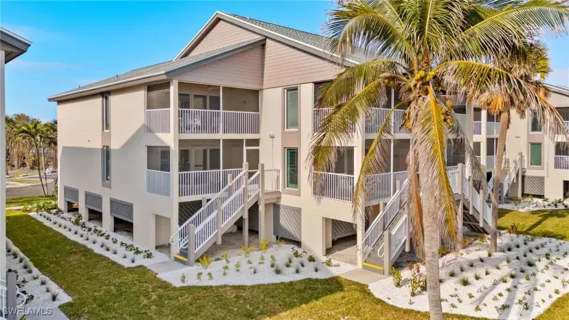 Picture of 2255 W Gulf Dr 117, Sanibel FL 33957