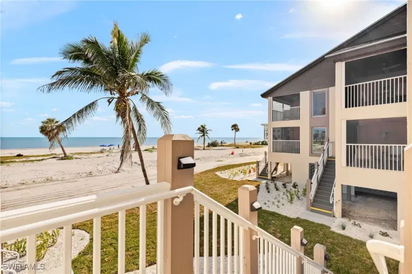 Picture of 2255 W Gulf Dr 117, Sanibel FL 33957