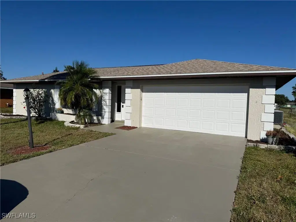 Picture of 276 Ground Dove Cir, Lehigh Acres, FL 33936
