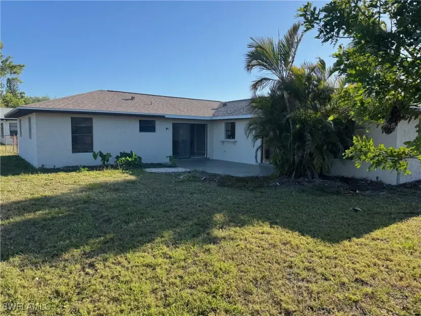Picture of 276 Ground Dove Cir, Lehigh Acres FL 33936