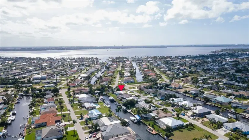 Picture of 5275 Stratford Ct, Cape Coral FL 33904