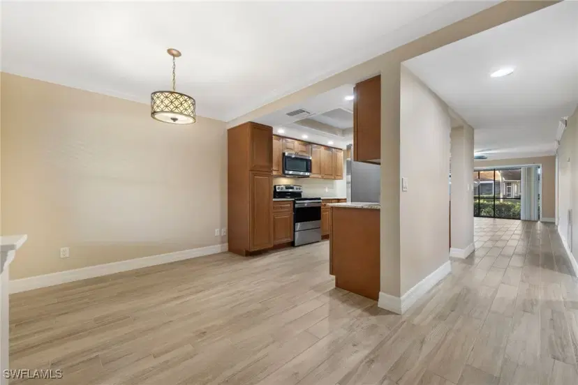 Picture of 912 SW 48Th Ter 108, Cape Coral FL 33914