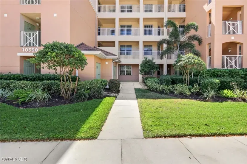 Picture of 10530 Amiata Way 105, Fort Myers FL 33913