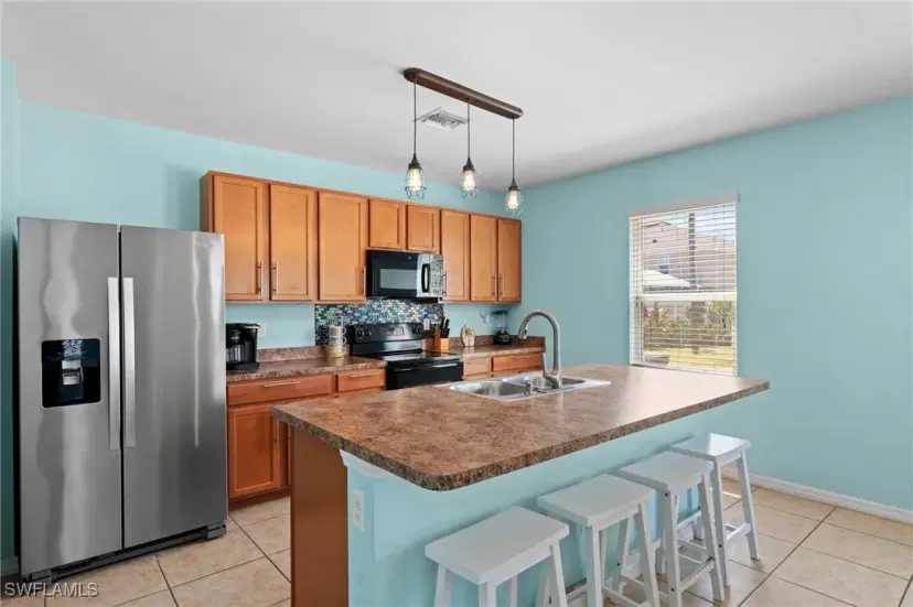 Picture of 326 SW 31St St, Cape Coral FL 33914