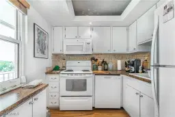 Picture of 1580 Pine Valley Dr 405, Fort Myers, FL 33907