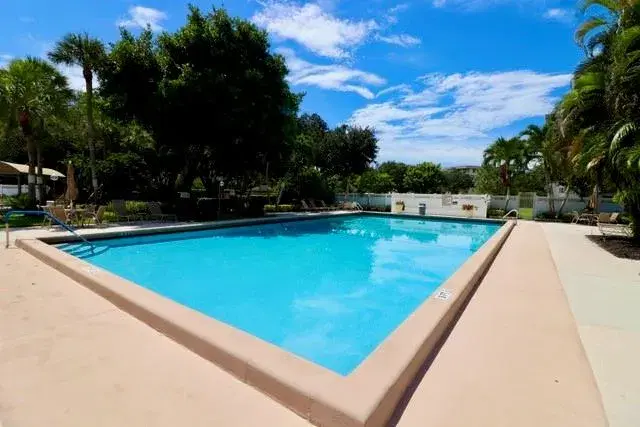 Picture of 3505 Oaks Way 508, Pompano Beach FL 33069