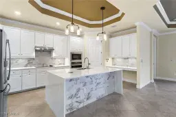 Picture of 28091 Edenderry Ct, Bonita Springs, FL 34135