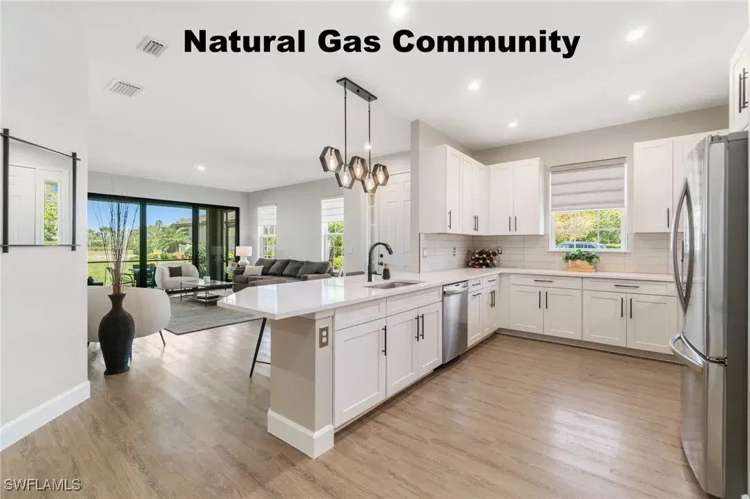 Picture of 8021 Calle Canovas Ct, Naples, FL 34114