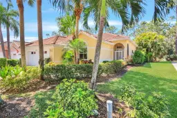 Picture of 6119 Manchester Pl, Naples, FL 34110
