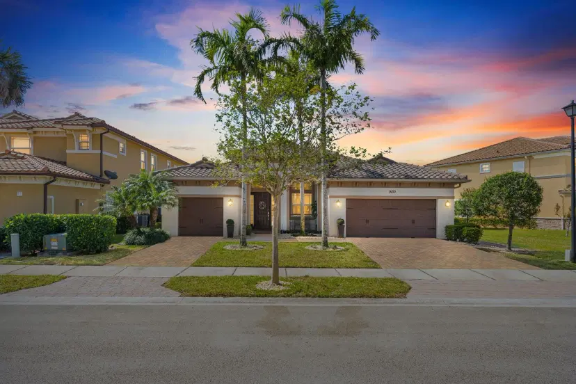 Picture of 9130 Edgewater Bnd, Parkland FL 33076