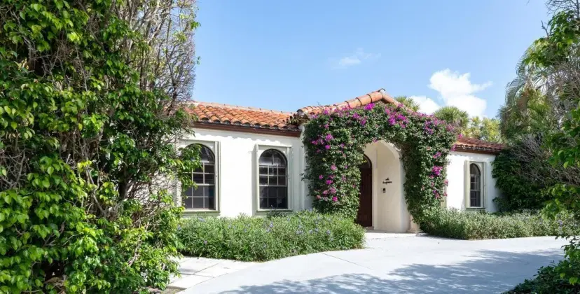Picture of 165 Seminole Avenue, Palm Beach FL 33480