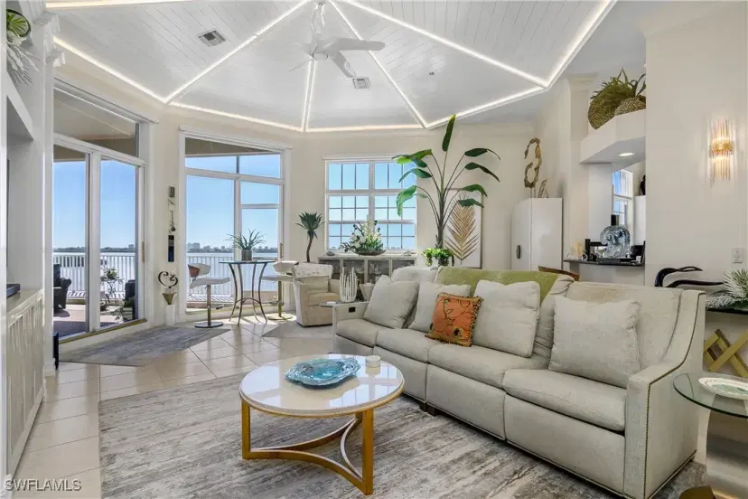 Picture of 269 Vintage Bay Dr C31, Marco Island FL 34145