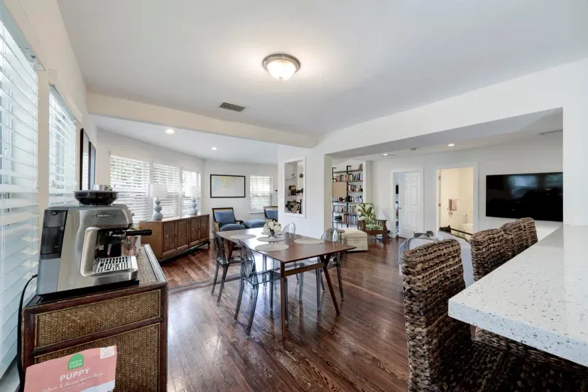Picture of 234 Pilgrim Road, West Palm Beach FL 33405
