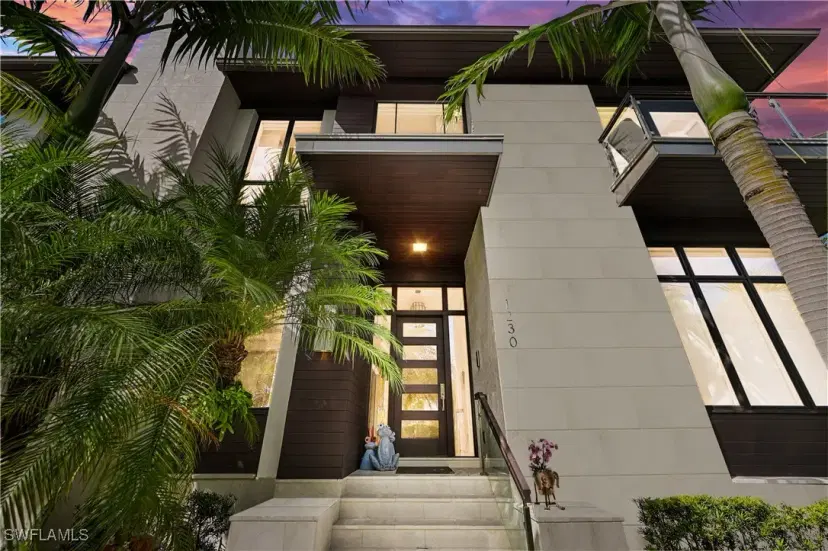 Picture of 1230 Gulf Shore Blvd S, Naples FL 34102