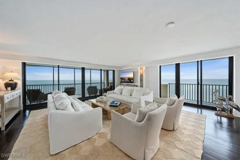 Picture of 10951 Gulf Shore Dr 1105, Naples FL 34108