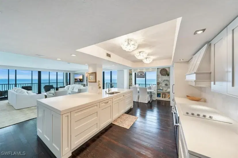 Picture of 10951 Gulf Shore Dr 1105, Naples FL 34108