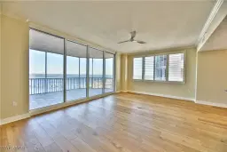 Picture of 2104 W First St 2804, Fort Myers, FL 33901
