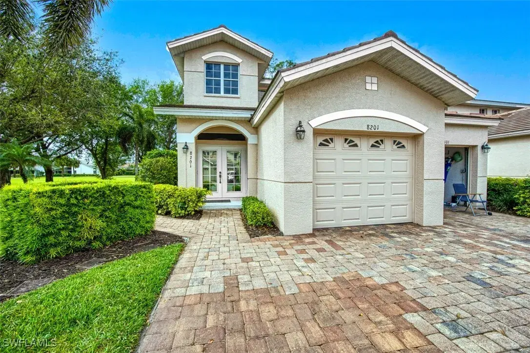 Picture of 12618 Fox Ridge Dr 8201, Bonita Springs, FL 34135