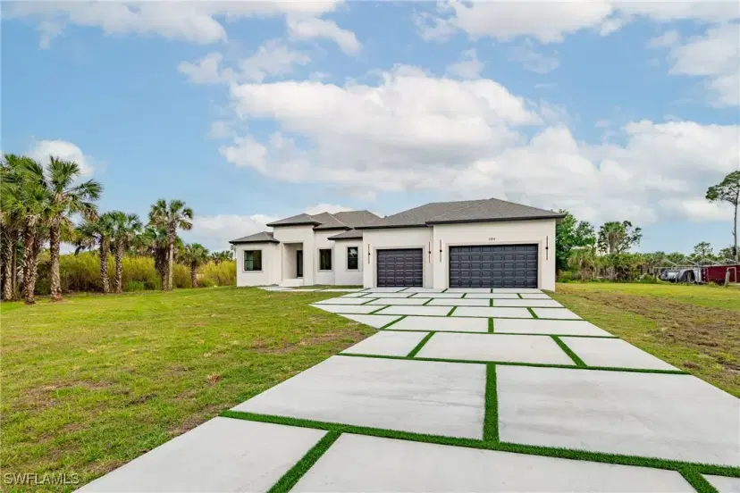 Picture of 2814 26Th Ave Se, Naples FL 34117